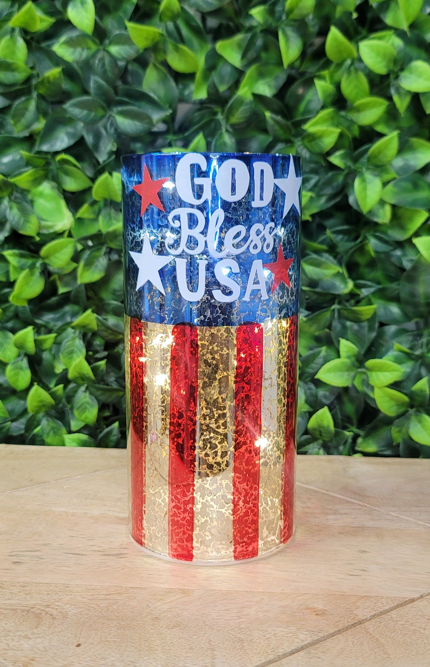 LED Patriotic Vase