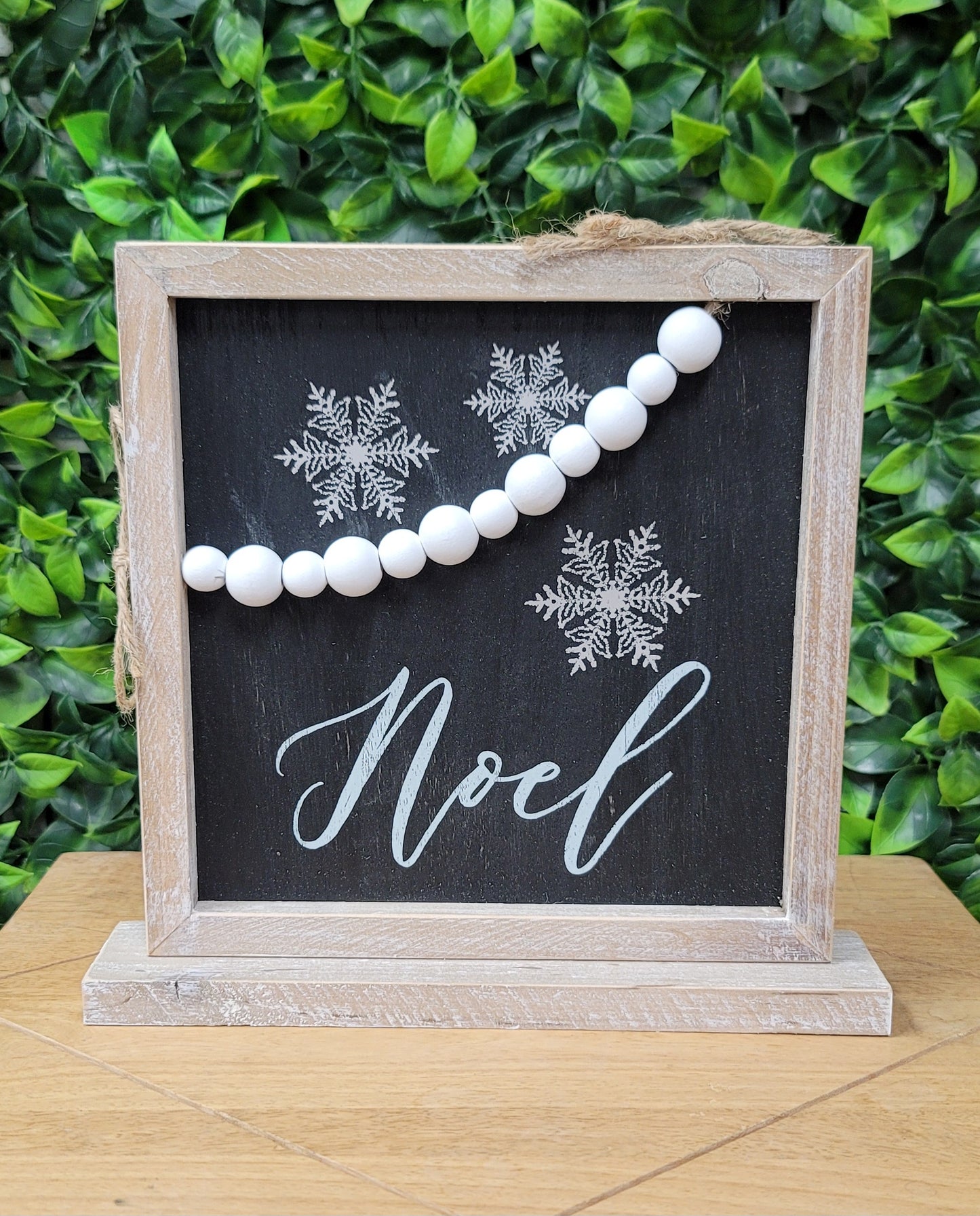 Christmas Bead Sign
