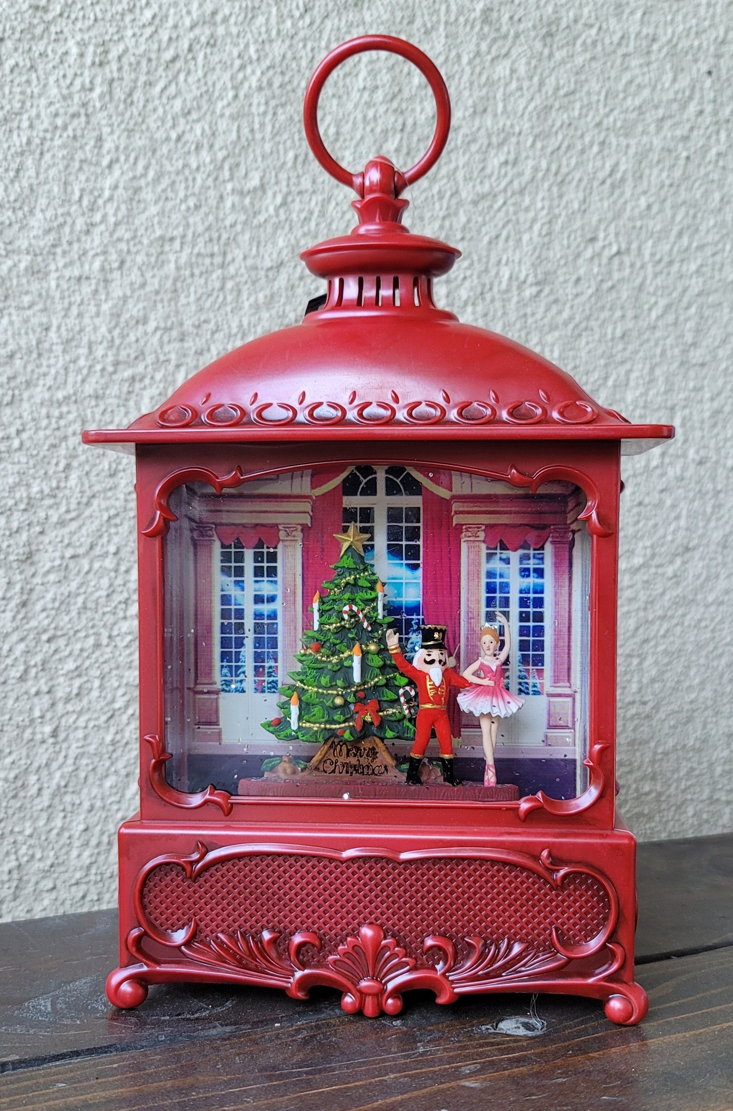 Nutcracker w/Glitter