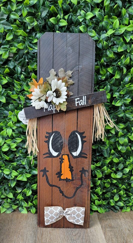 Fall Scarecrow Sign