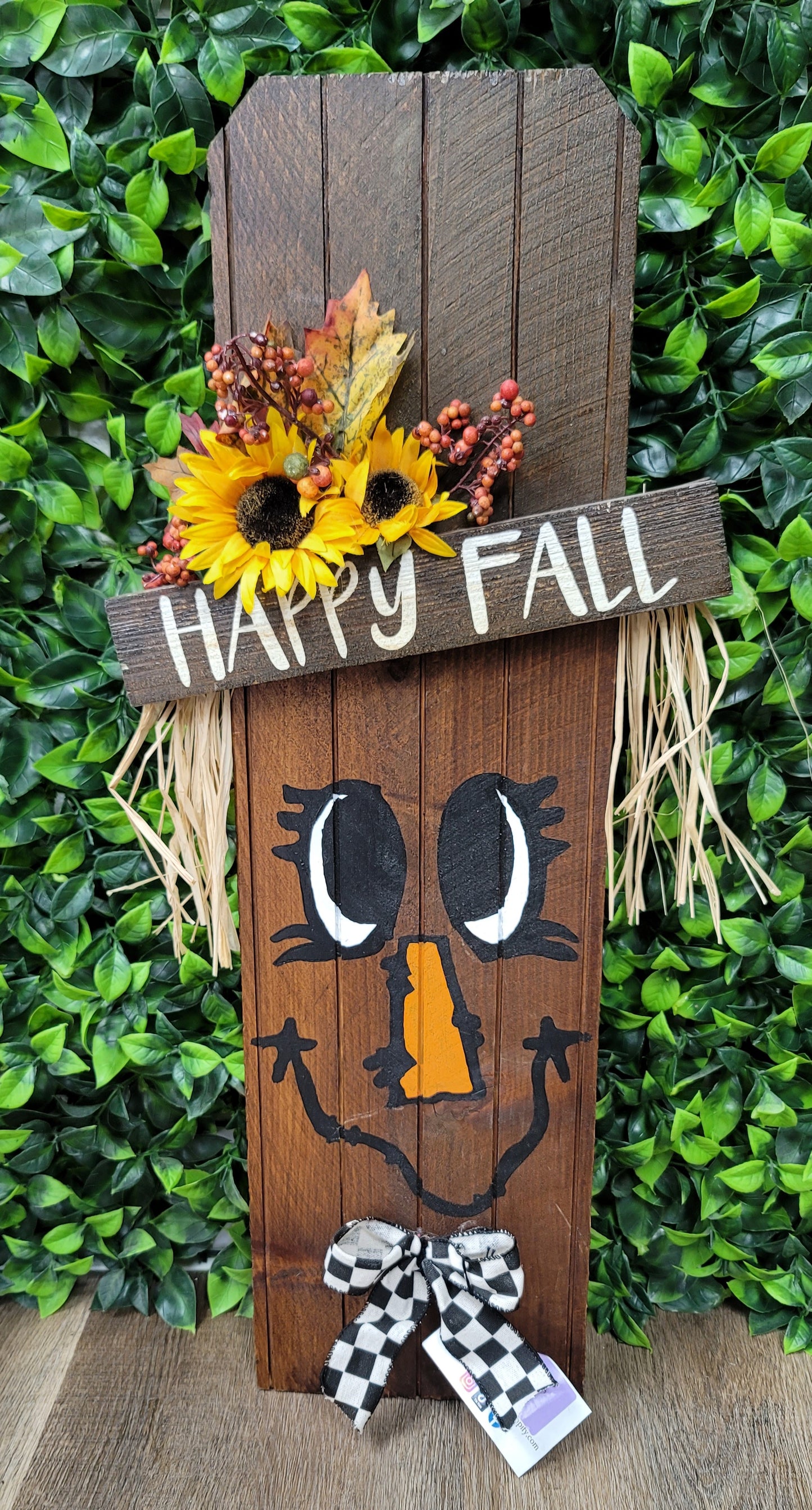 Fall Scarecrow Sign