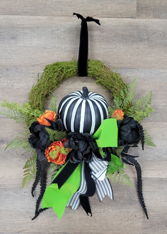 Halloween Wreath (black/white Pumpkin)