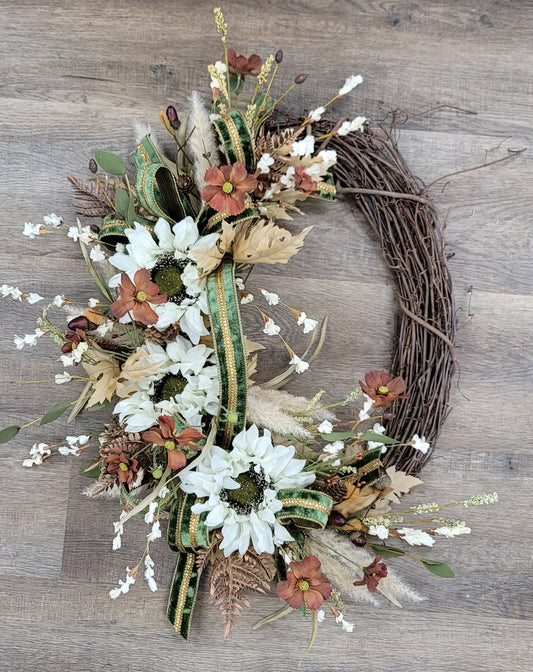 White Sunflower Grapevine Wreath