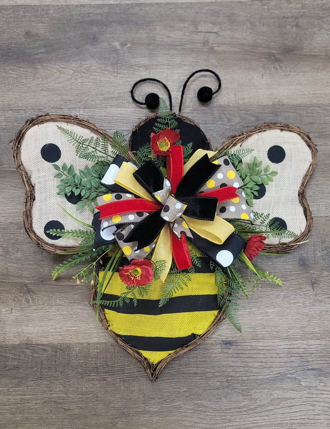 Bee Wreath