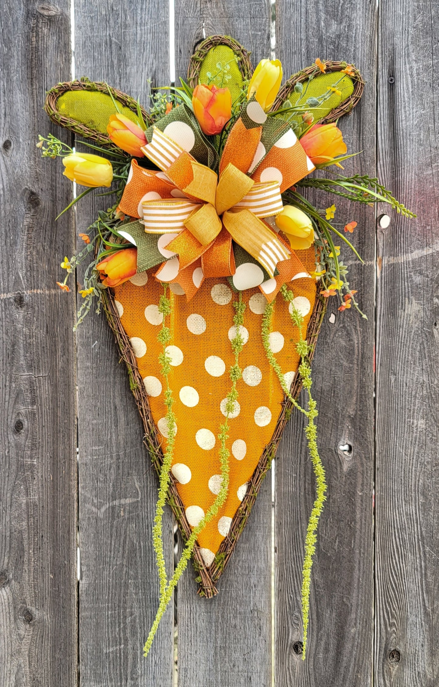 Carrot Door Hanger